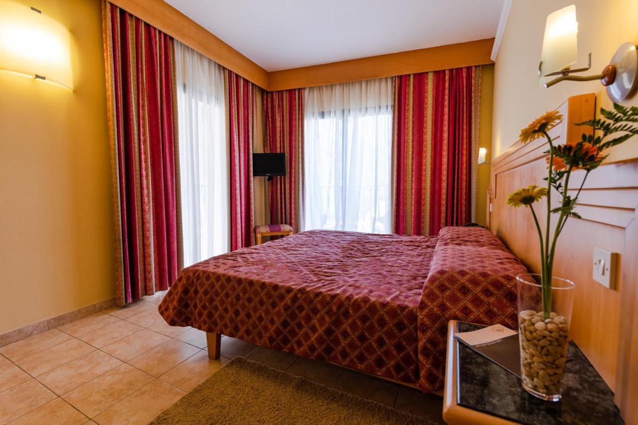 Hotel San Andrea Xlendi Ngoại thất bức ảnh