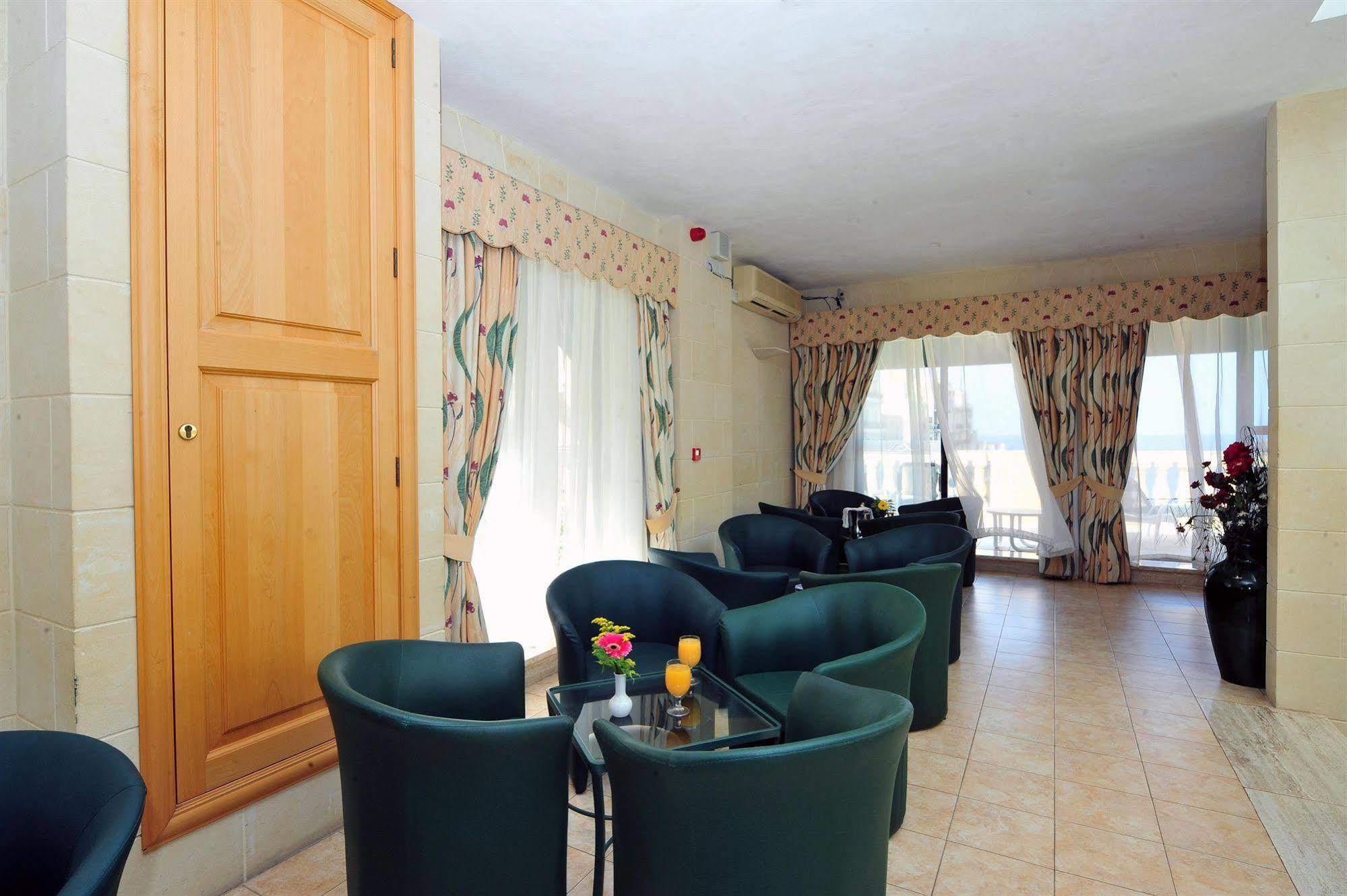 Hotel San Andrea Xlendi Ngoại thất bức ảnh