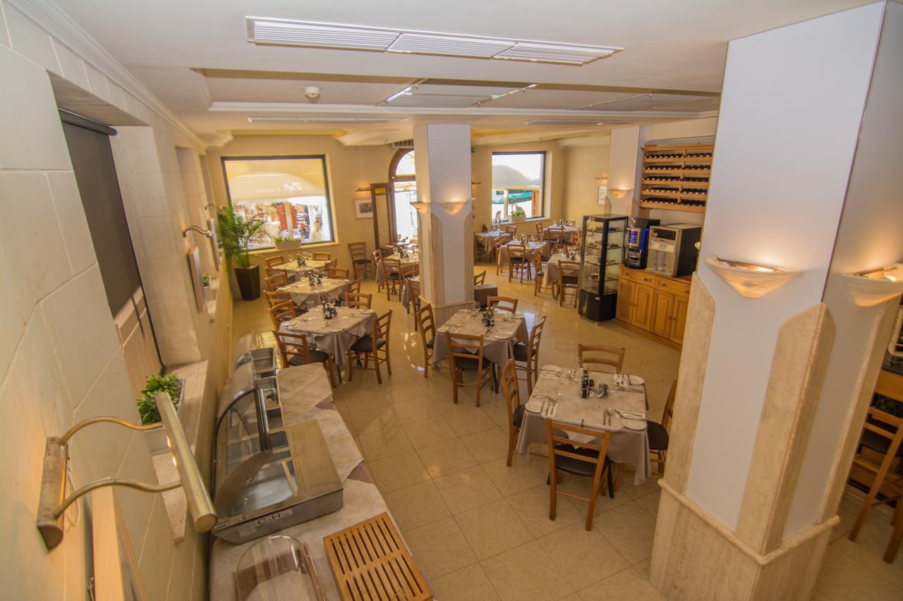 Hotel San Andrea Xlendi Ngoại thất bức ảnh